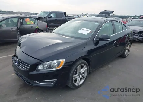 2015 Volvo S60 T5 Premier из США, поврежденный, VIN YV140MFK8F1350684